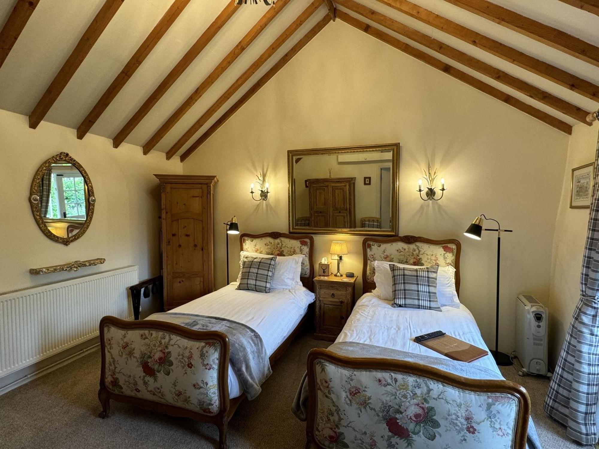 Guiting Guest House Guiting Power Room photo