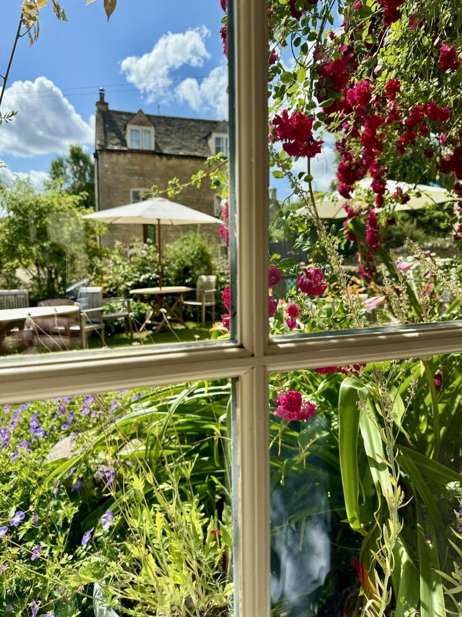 Guiting Guest House Guiting Power Room photo