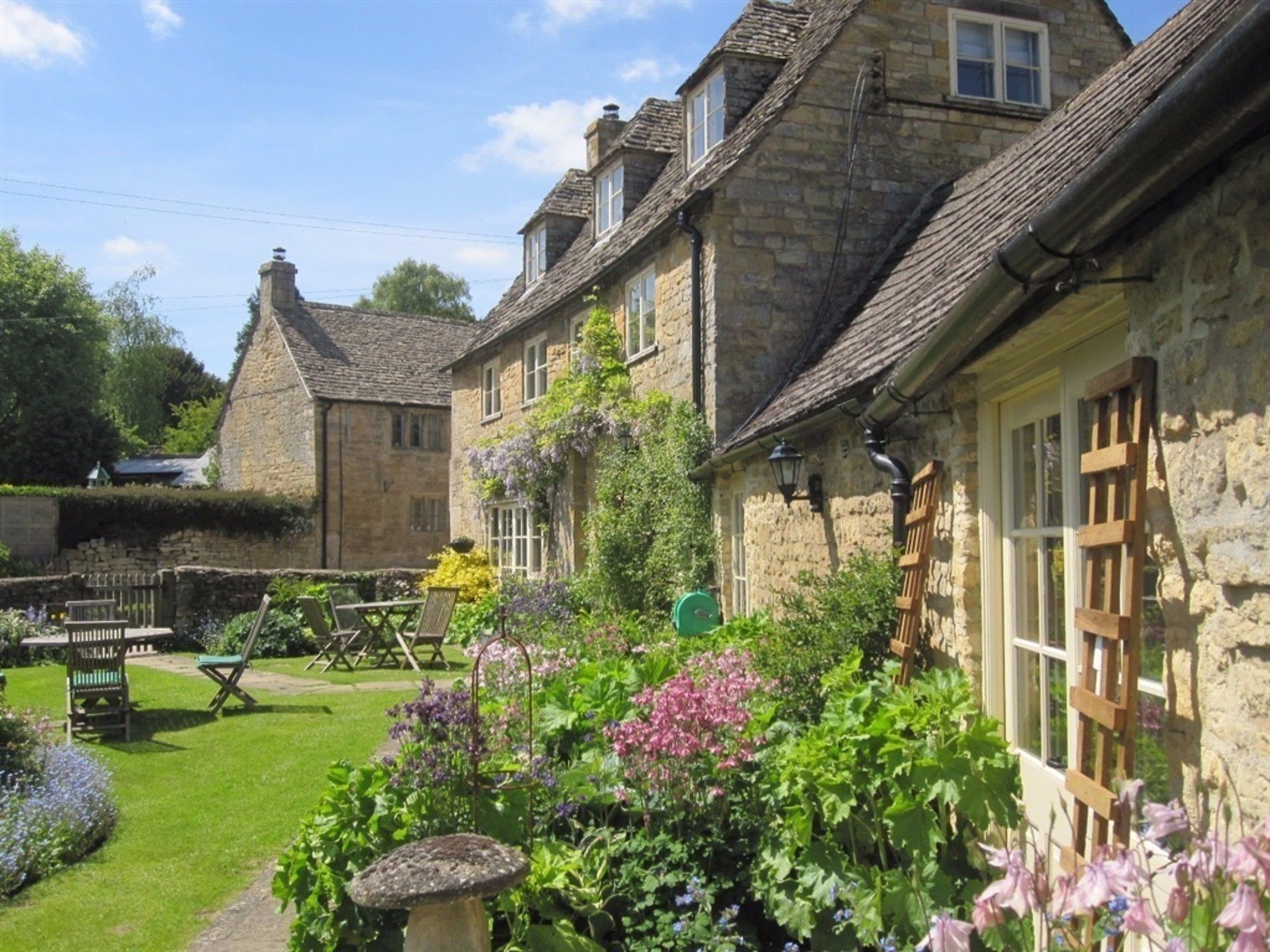 Guiting Guest House Guiting Power Exterior photo
